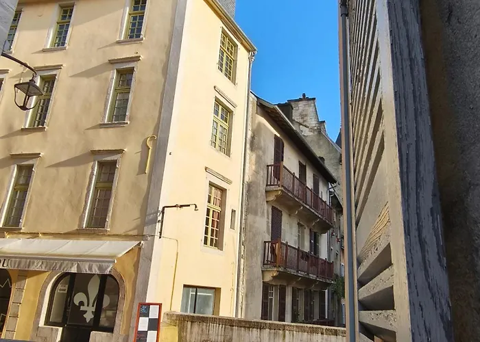 Rubis Quartier Du Chateau Lejlighed Pau